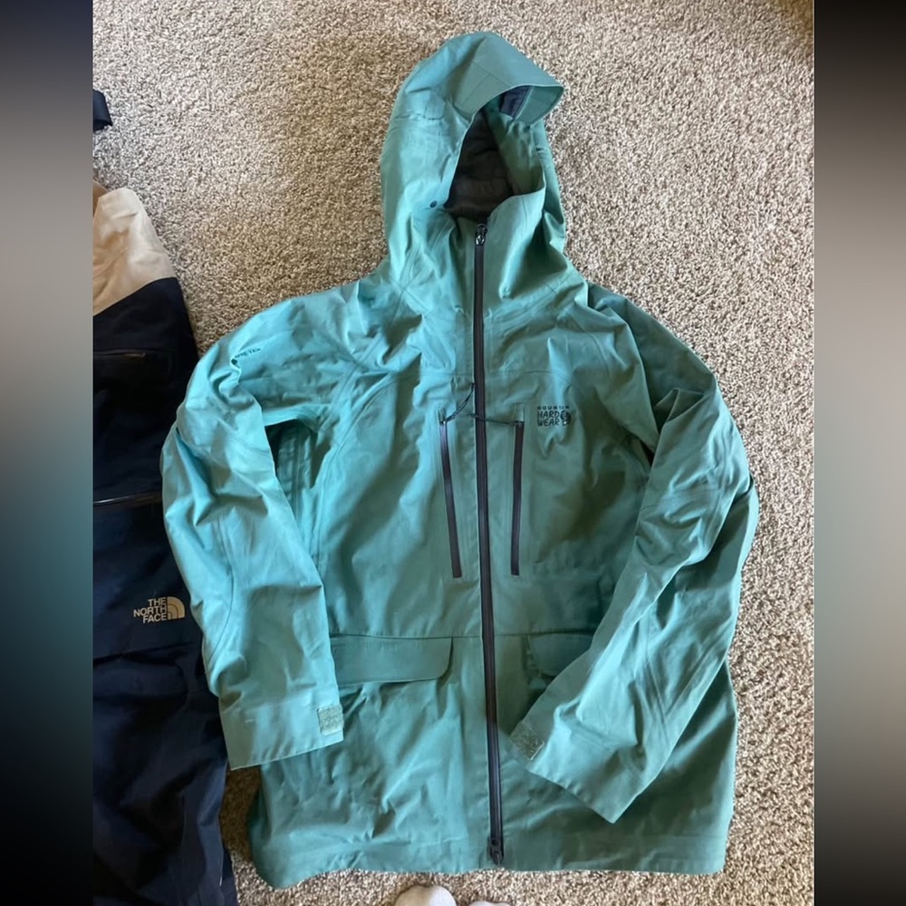 Mountain Hardwear Women’s Boundary Ridge GORTEX Shell Ski Jacket